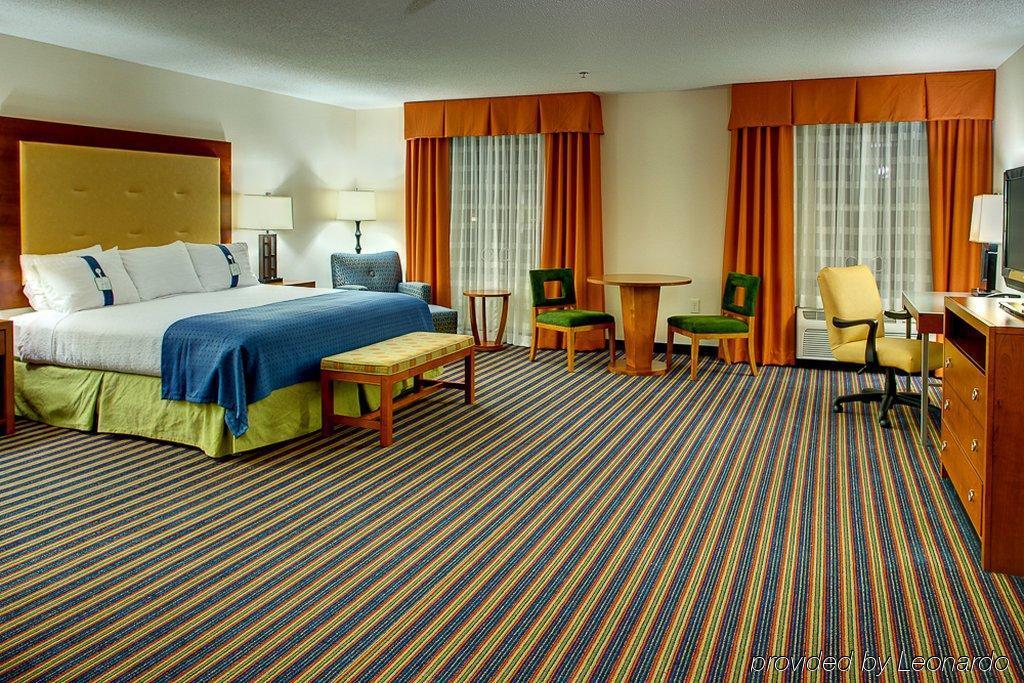 Delta Hotels By Marriott Colonial Heights Pokoj fotografie