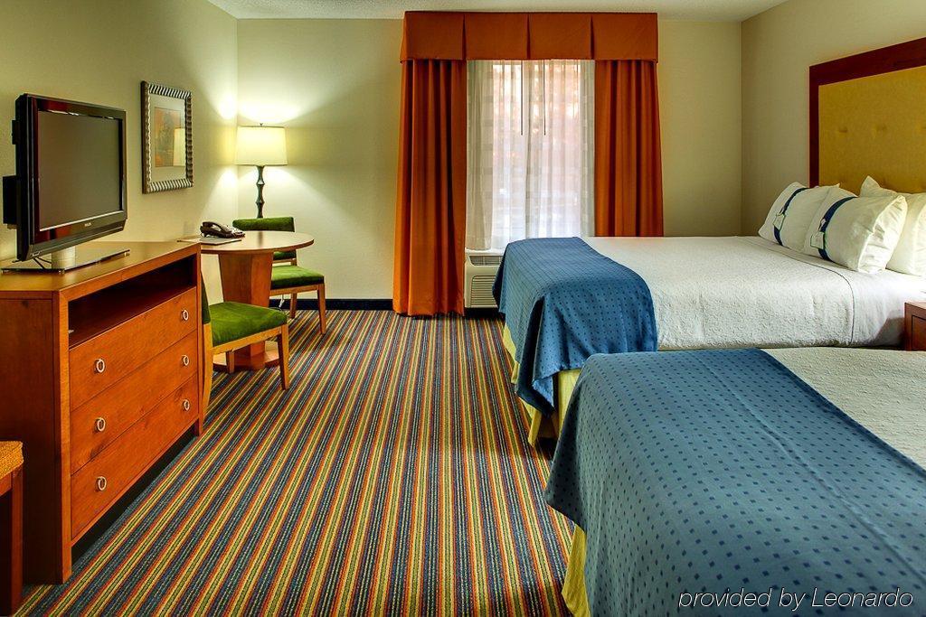 Delta Hotels By Marriott Colonial Heights Pokoj fotografie