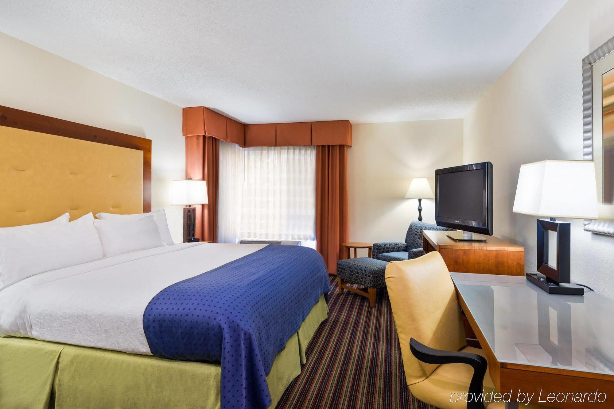 Delta Hotels By Marriott Colonial Heights Exteriér fotografie